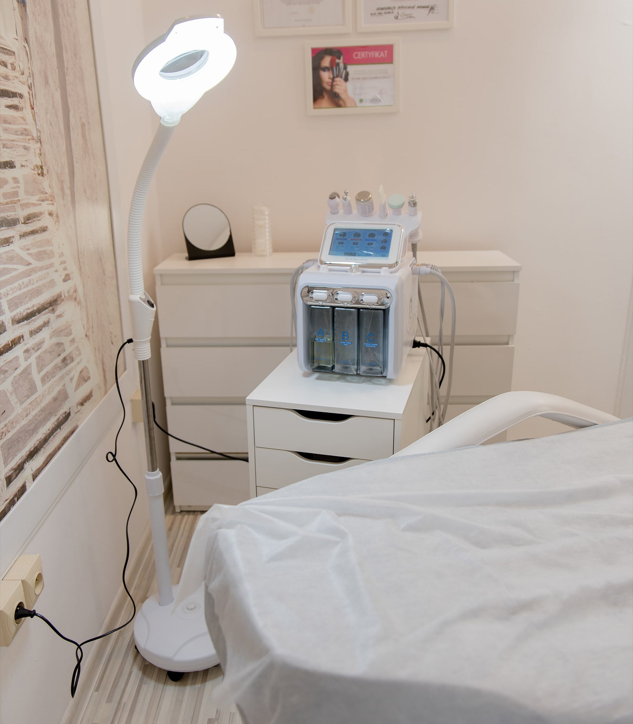 Theia Professional 7 in 1 Hydro Dermabrasion Machine