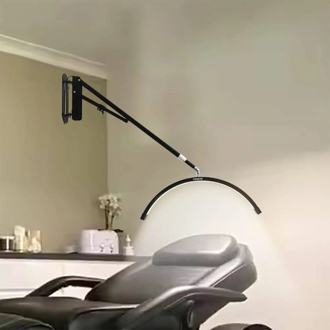Professional 25-Inch Wall-Mounted LED Beauty Lamp – 40W Adjustable Arm 3200–5600K