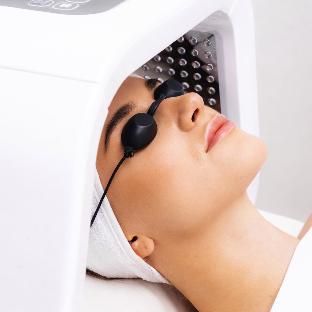 7 Color PDT LED Light Therapy Facial Machine – Professional Skincare Device